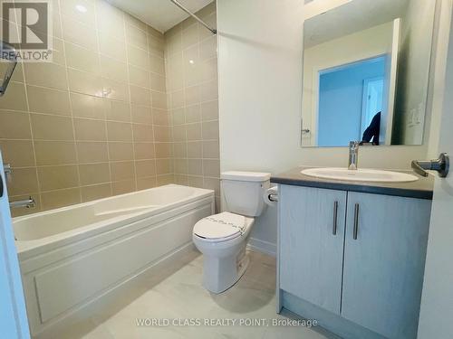 25 - 3546 Colonial Drive, Mississauga, ON - Indoor Photo Showing Bathroom