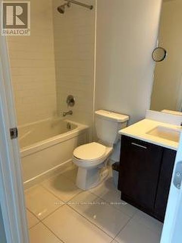 3306 - 2200 Lakeshore Avenue W, Toronto, ON - Indoor Photo Showing Bathroom