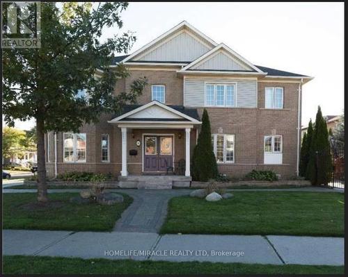 98 Worthington Avenue, Brampton, ON - Outdoor With Facade