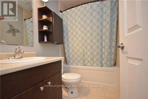 765 Challinor Terrace, Milton, ON - Indoor Photo Showing Bathroom