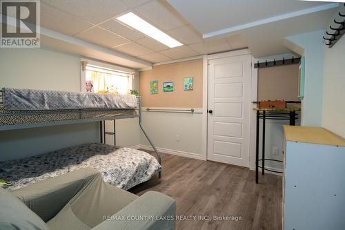 40 Greenwood Crescent, Kawartha Lakes, ON - Indoor Photo Showing Bedroom