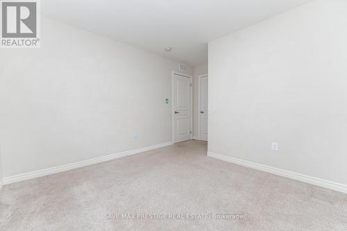 4508 Shuttleworth Drive, Niagara Falls, ON - Indoor Photo Showing Other Room