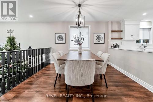 89 Court Drive, Brant, ON - Indoor Photo Showing Dining Room