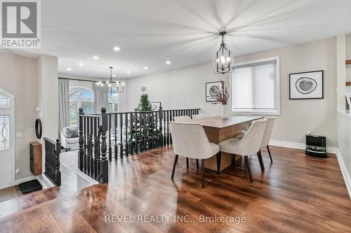 89 Court Drive, Brant, ON - Indoor Photo Showing Dining Room