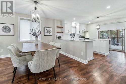 89 Court Drive, Brant, ON - Indoor Photo Showing Dining Room