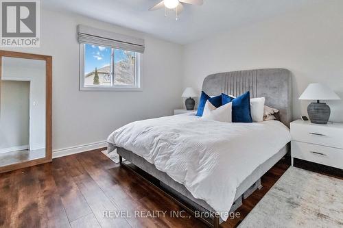 89 Court Drive, Brant, ON - Indoor Photo Showing Bedroom