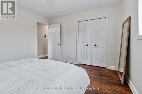 89 Court Drive, Brant, ON - Indoor Photo Showing Bedroom