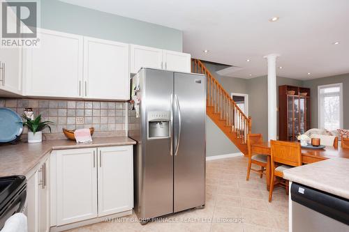 54 Ellis Crescent, Kawartha Lakes (Lindsay), ON - Indoor Photo Showing Kitchen