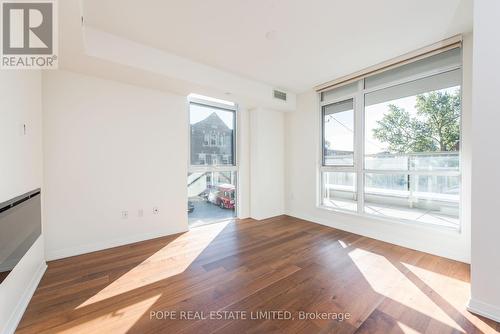 208 - 835 St Clair Avenue W, Toronto, ON - Indoor Photo Showing Other Room