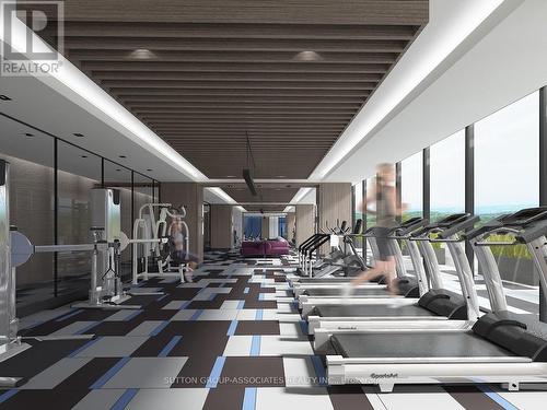 327 - 585 Bloor Street E, Toronto, ON - Indoor Photo Showing Gym Room