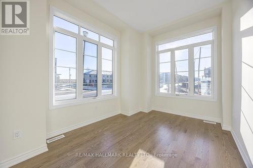 1802 Floribunda Gardens, Pickering, ON - Indoor Photo Showing Other Room