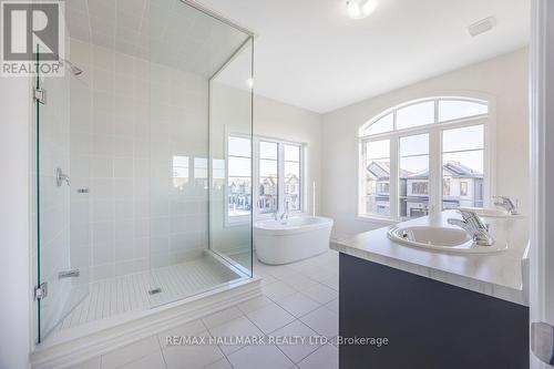 1802 Floribunda Gardens, Pickering, ON - Indoor Photo Showing Bathroom