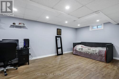 906 Cahill Drive W, Ottawa, ON - Indoor