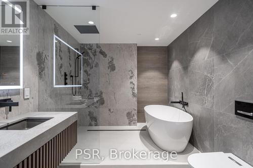 702 - 1700 Avenue Road, Toronto, ON - Indoor Photo Showing Bathroom