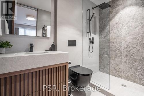 702 - 1700 Avenue Road, Toronto, ON - Indoor Photo Showing Bathroom