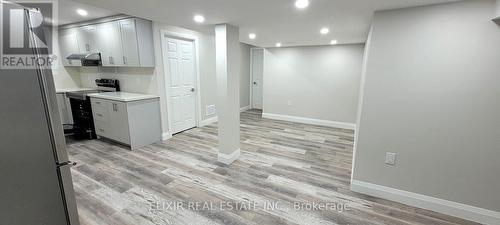 19 Belay Bend, East Gwillimbury, ON - Indoor Photo Showing Other Room