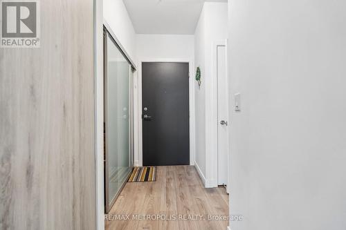 1409 - 10 De Boers Drive, Toronto, ON - Indoor Photo Showing Other Room