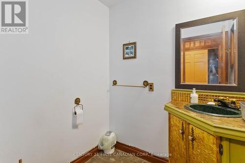 239 Woodworth Crescent, St. Thomas, ON - Indoor Photo Showing Bathroom