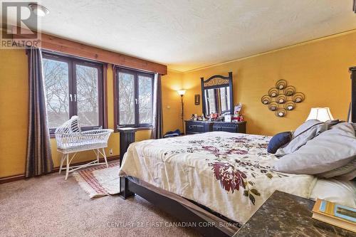 239 Woodworth Crescent, St. Thomas, ON - Indoor Photo Showing Bedroom