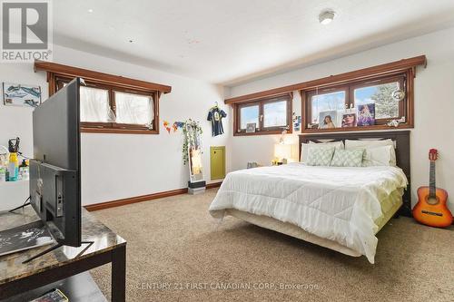 239 Woodworth Crescent, St. Thomas, ON - Indoor Photo Showing Bedroom