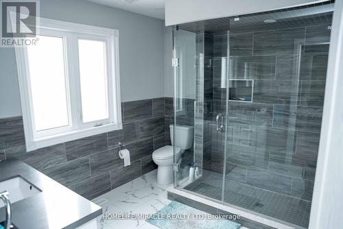 52 Creditstone Road, Brampton, ON - Indoor Photo Showing Bathroom