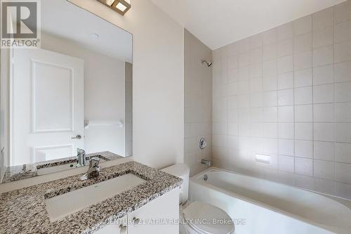 1806 - 4955 Yonge Street, Toronto, ON - Indoor Photo Showing Bathroom