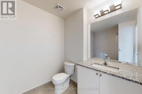 1806 - 4955 Yonge Street, Toronto, ON - Indoor Photo Showing Bathroom