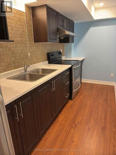 110 Jack Monkman Crescent, Markham, ON - Indoor Photo Showing Kitchen With Double Sink