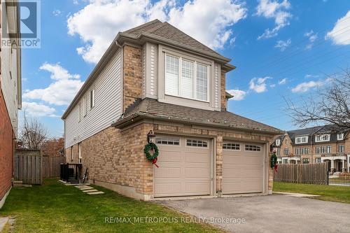 Bsmt - 33 Tweedie Crescent, Whitby, ON - Outdoor