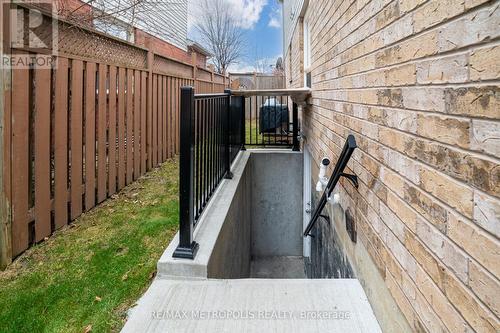 Bsmt - 33 Tweedie Crescent, Whitby, ON - Outdoor With Exterior