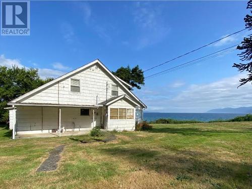 2044 Broom Road, Powell River, BC - Outdoor