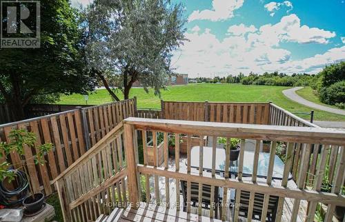 19 - 19 Dawson Crescent, Brampton, ON - Outdoor