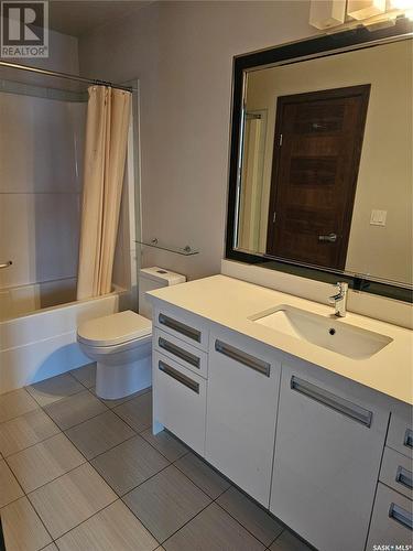 408 1303 Paton Crescent, Saskatoon, SK - Indoor Photo Showing Bathroom