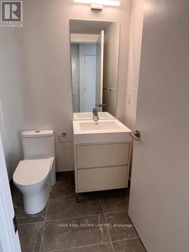 316 - 9 Tecumseth Street, Toronto, ON - Indoor Photo Showing Bathroom