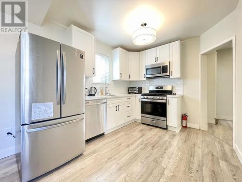 3941 W 33 Avenue, Vancouver, BC - Indoor Photo Showing Kitchen