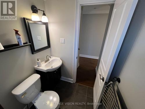 445 Shaw Street, Toronto, ON - Indoor Photo Showing Bathroom