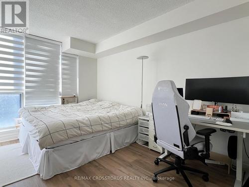 1412 - 24 Wellesley Street W, Toronto, ON - Indoor Photo Showing Bedroom