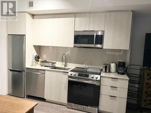 1109 - 50 Power Street, Toronto, ON - Indoor Photo Showing Kitchen