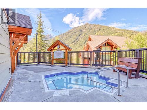 2049 Summit Drive Unit# 311D, Panorama, BC - Outdoor With In Ground Pool