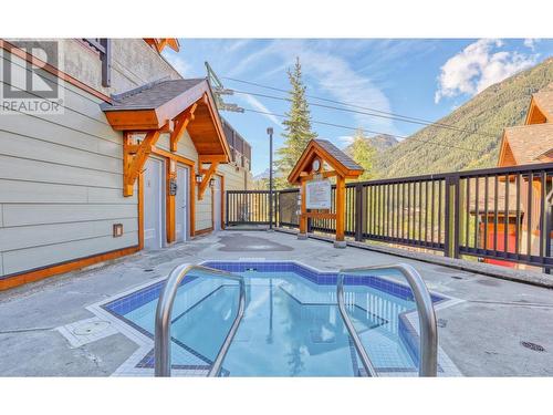 2049 Summit Drive Unit# 311D, Panorama, BC - Outdoor With In Ground Pool