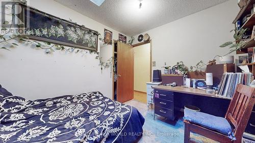 32 Markham Street, Toronto, ON - Indoor Photo Showing Bedroom