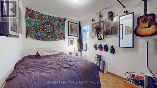 32 Markham Street, Toronto, ON - Indoor Photo Showing Bedroom