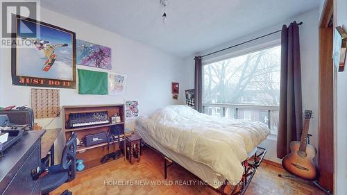 32 Markham Street, Toronto, ON - Indoor Photo Showing Bedroom