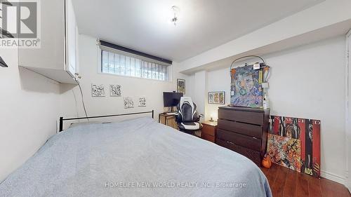 32 Markham Street, Toronto, ON - Indoor Photo Showing Bedroom