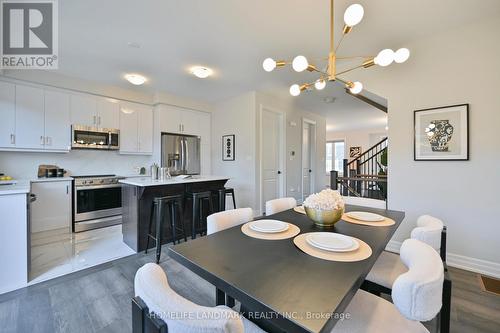 137 Stork Street, Oakville, ON - Indoor Photo Showing Dining Room