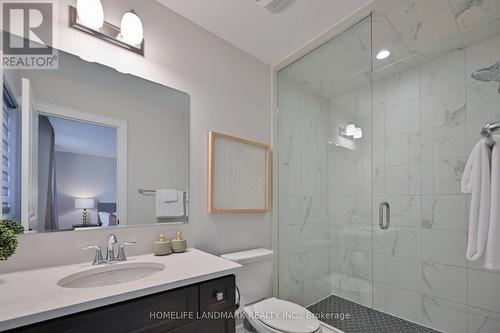 137 Stork Street, Oakville, ON - Indoor Photo Showing Bathroom