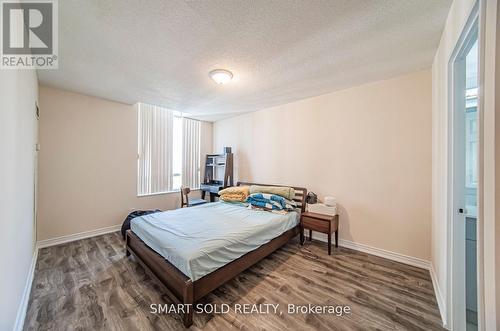 Ph210 - 256 Doris Avenue, Toronto, ON - Indoor Photo Showing Bedroom