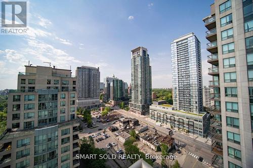 Ph210 - 256 Doris Avenue, Toronto, ON - Outdoor With Facade