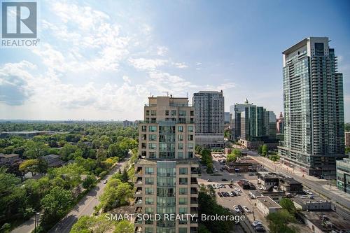 Ph210 - 256 Doris Avenue, Toronto, ON - Outdoor With View