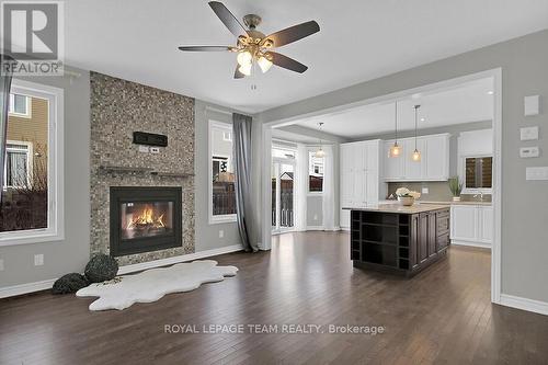 371 Meadowbreeze Drive, Ottawa, ON - Indoor Photo Showing Living Room With Fireplace